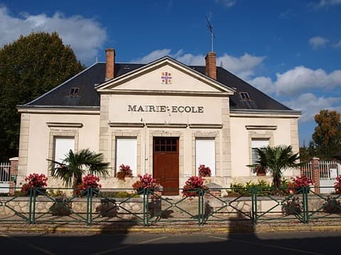 Couvreur La Cour-Marigny