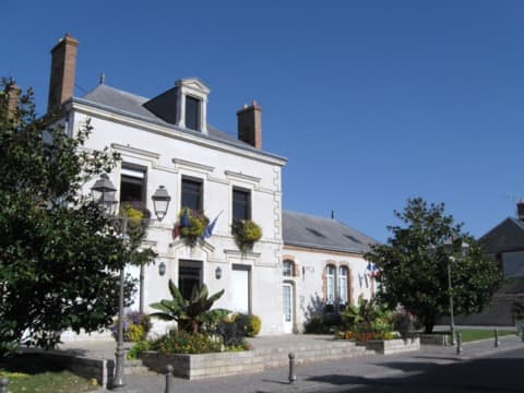 Couvreur Saint-Denis-en-Val