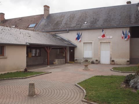 Couvreur Yèvre-la-Ville